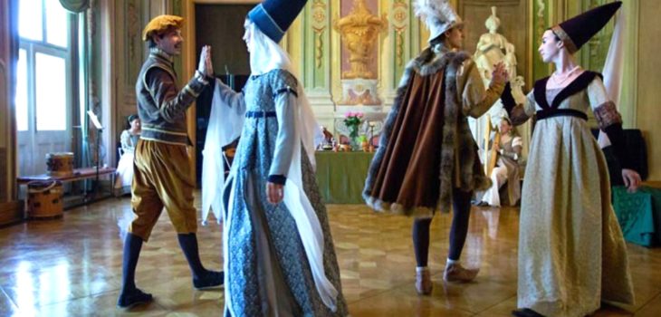 Renaisssance Festival in costume Palazzo Mediceo